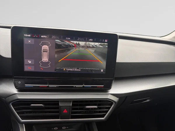 SEAT Leon ST (2024) — foto 2 van 11
