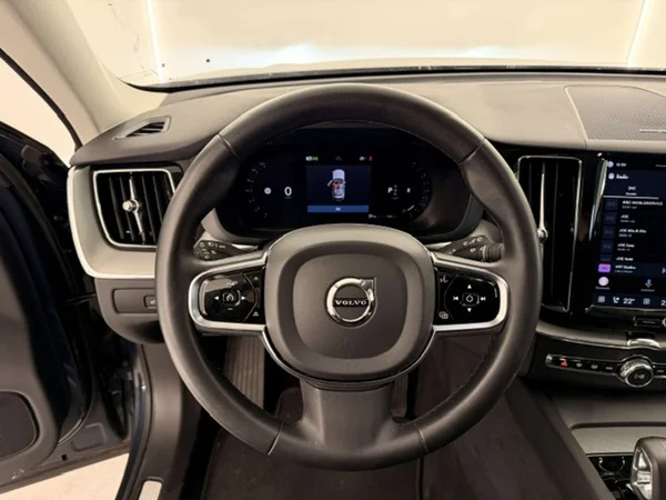 Volvo XC60 (2024) — foto 21 van 21