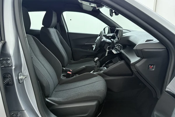 Peugeot 2008 (2025) — foto 14 van 16