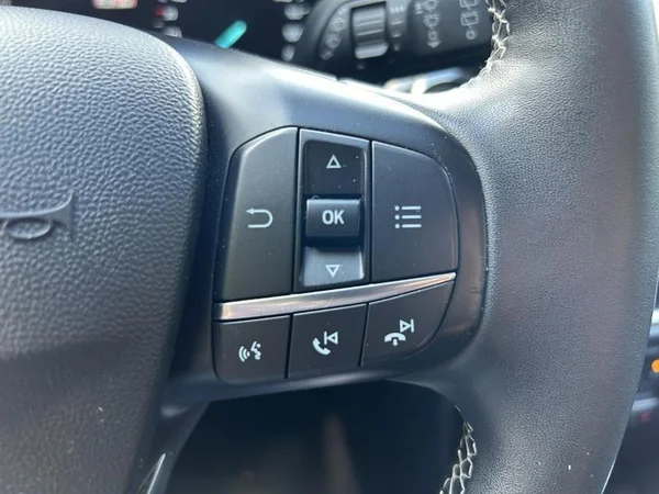 FORD Fiesta (2022) — foto 19 van 29
