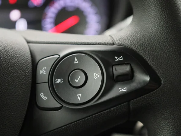 Opel Combo Life (2023) — foto 18 van 34