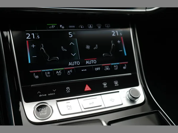 AUDI A8 Long PHEV (2024) — foto 20 van 53