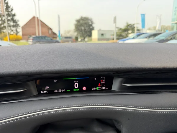 VOLKSWAGEN ID.7 (2025) — foto 6 van 22