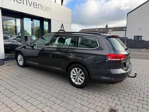 Volkswagen Passat (2019) — foto 15 van 23