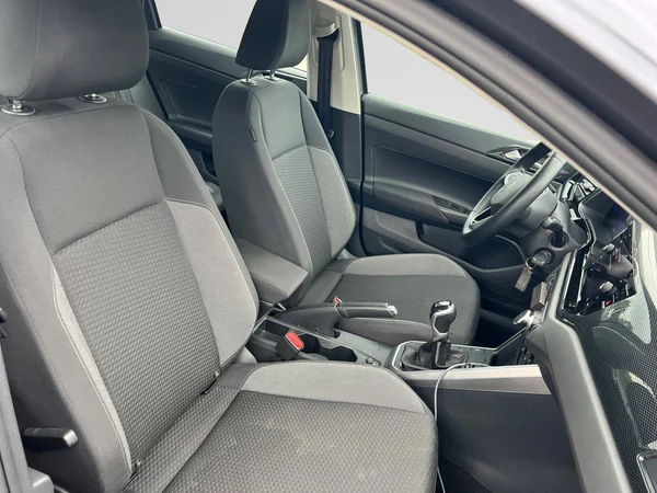 VOLKSWAGEN Taigo (2022) — foto 3 van 18