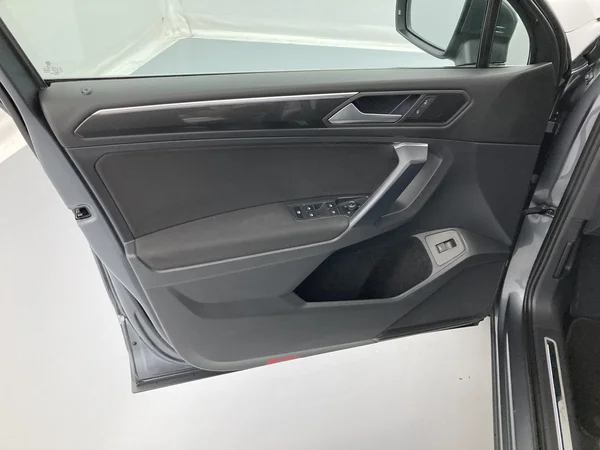 VOLKSWAGEN Tiguan Allspace (2021) — foto 22 van 36