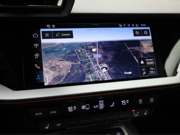 AUDI A3 Sportback (2025) — foto 9 van 21