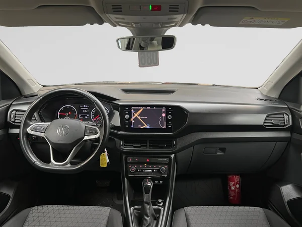 VOLKSWAGEN T-Cross (2020) — foto 17 van 20