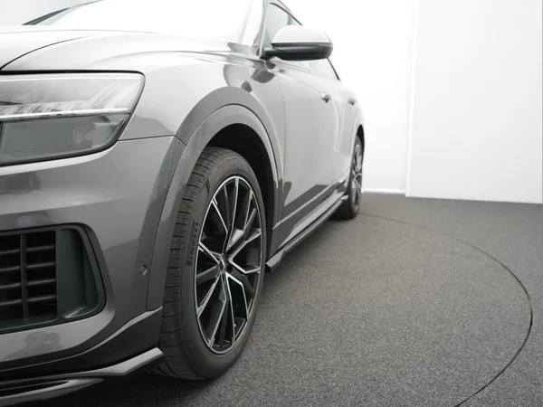 AUDI Q8 Dsl (2019) — foto 26 van 29