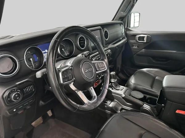 Jeep Wrangler (2023) — foto 16 van 16