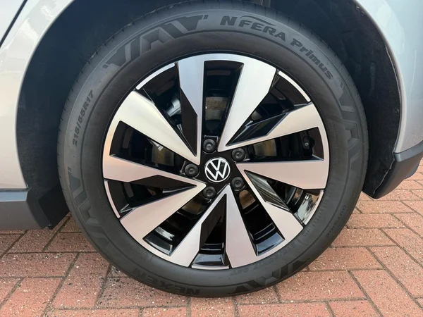 VOLKSWAGEN ID.Polo (2026) — foto 14 van 21