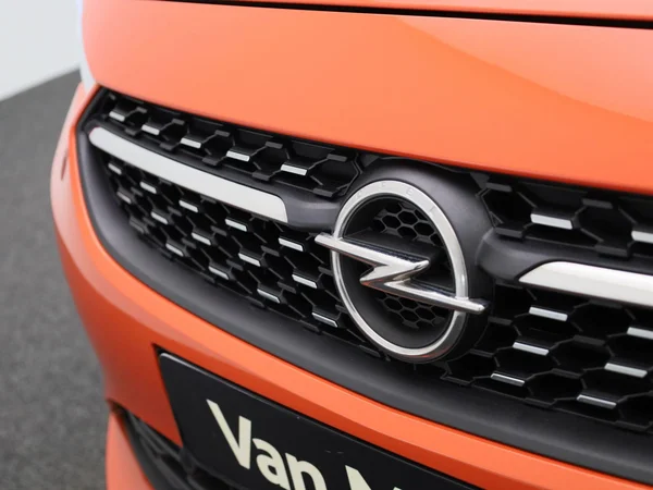 Opel Corsa-e (2023) — foto 41 van 48