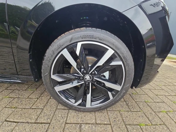 SKODA Kamiq (2026) — foto 17 van 24