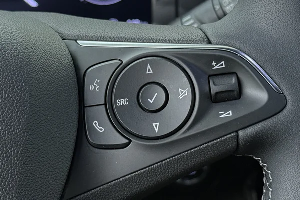 Opel Mokka (2024) — foto 6 van 18