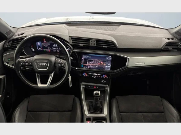 Audi Q3 (2020) — foto 31 van 32