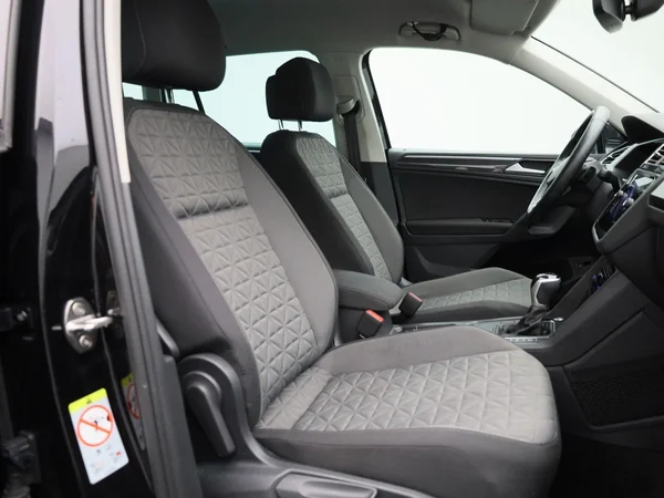 Volkswagen Tiguan (2024) — foto 33 van 43