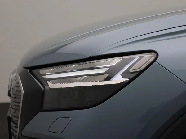 Audi Q4 e-tron (2022) — foto 8 van 45