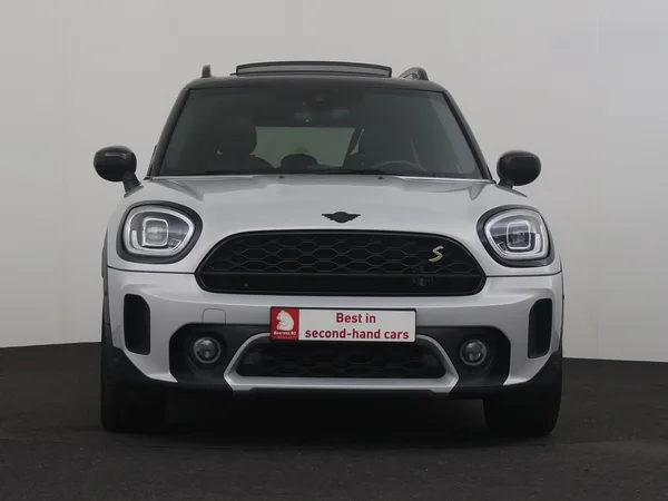MINI Cooper SE Countryman (2021) — foto 32 van 34