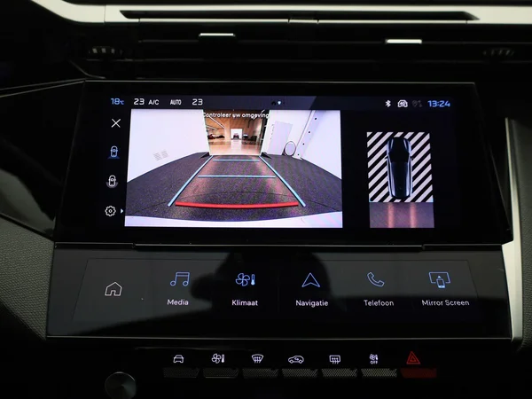 Peugeot 308 (2022) — foto 22 van 40