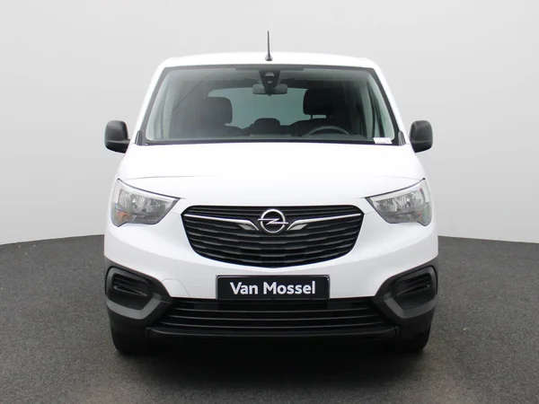 Opel Combo Life (2022) — foto 23 van 36