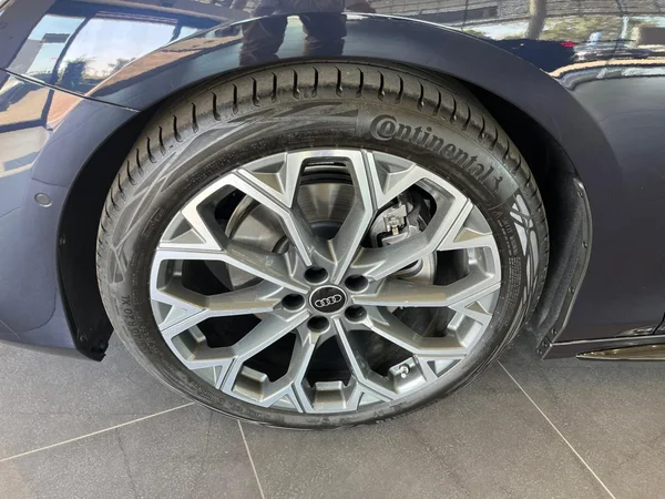 AUDI A6 (2026) — foto 3 van 15