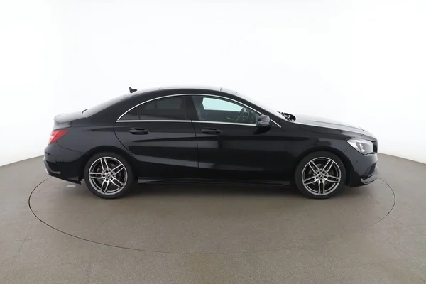 Mercedes-Benz CLA-Klasse (2019) — foto 13 van 16