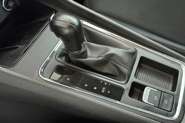 Seat Ateca (2020) — foto 2 van 34