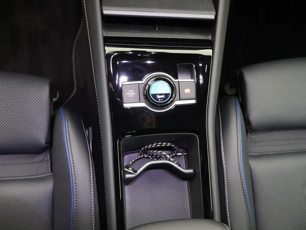 VOLKSWAGEN Tayron eHybrid (PHEV) (2026) — foto 21 van 24