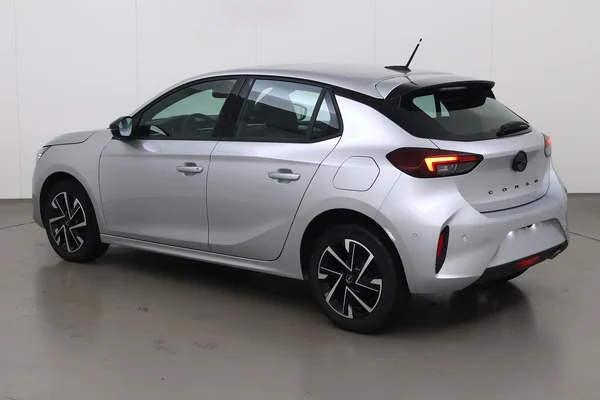 Opel Corsa (2025) — foto 12 van 18