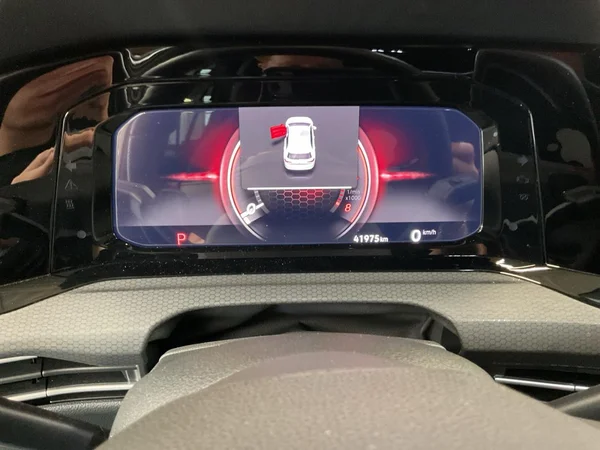 VOLKSWAGEN Golf VIII GTI (2021) — foto 6 van 23