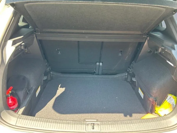 VOLKSWAGEN Tiguan (2024) — foto 6 van 37