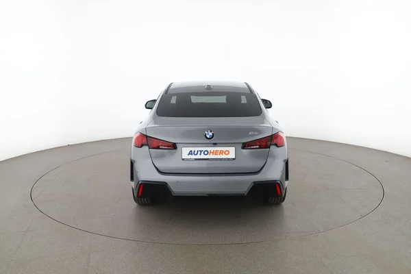BMW 2-serie (2026) — foto 10 van 15