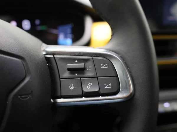 Jeep Avenger (2023) — foto 15 van 43
