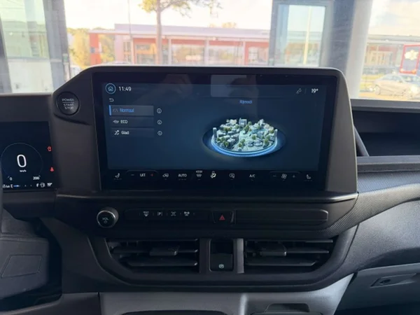 Ford Transit Custom (2025) — foto 8 van 20