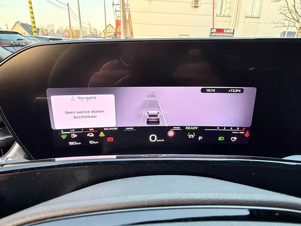 AUDI Q3 SUV e-hybrid (PHEV) (2026) — foto 13 van 23