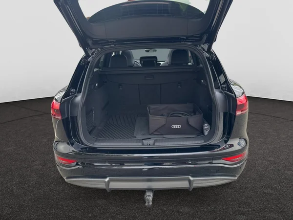 AUDI Q6 e-tron (2025) — foto 14 van 24
