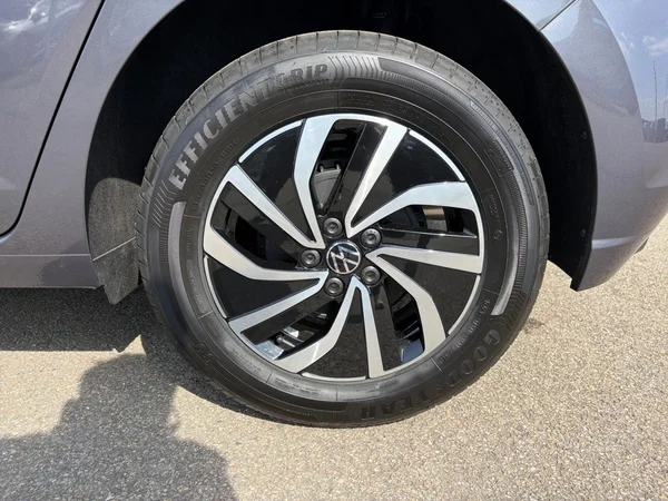 VOLKSWAGEN Polo (2026) — foto 19 van 27