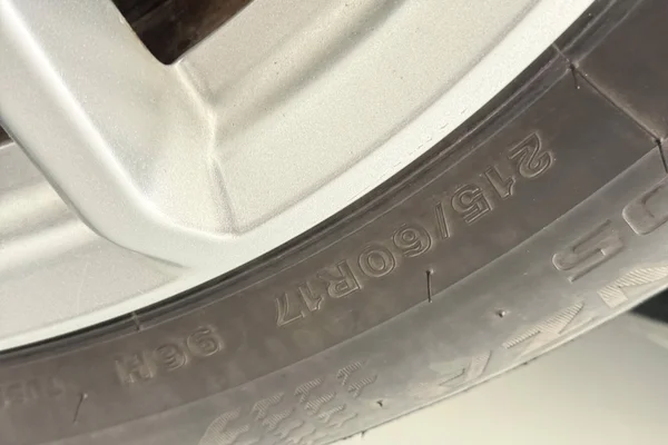 Jeep Renegade (2023) — foto 2 van 30