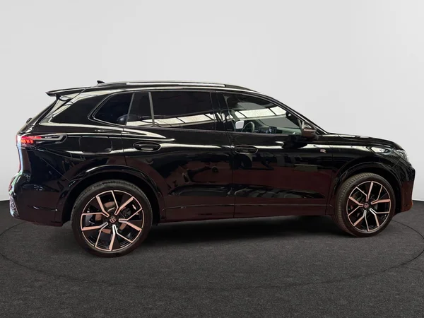 VOLKSWAGEN Tiguan (2025) — foto 21 van 24