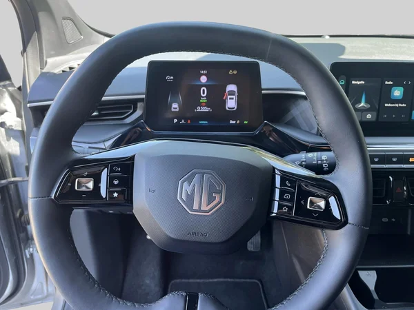MG MG3 (2024) — foto 2 van 19