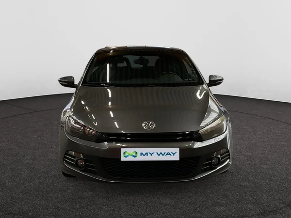 VOLKSWAGEN Scirocco (2010) — foto 23 van 24