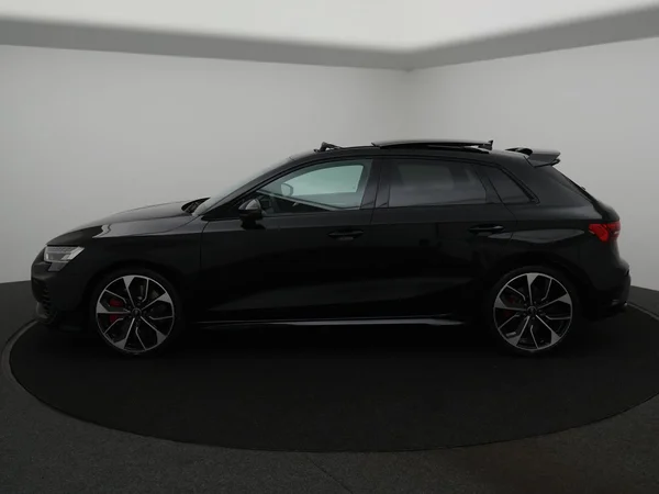 AUDI S3 Sportback (2026) — foto 30 van 31
