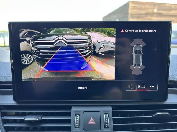 AUDI Q5 Sportback Dsl (2022) — foto 11 van 38