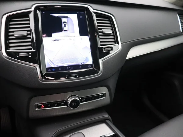 Volvo XC90 (2024) — foto 7 van 27