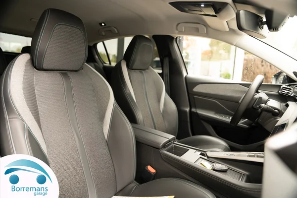 Peugeot 308 (2023) — foto 43 van 60