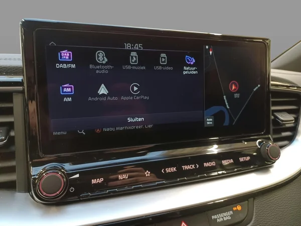 Kia ProCeed (2023) — foto 8 van 26