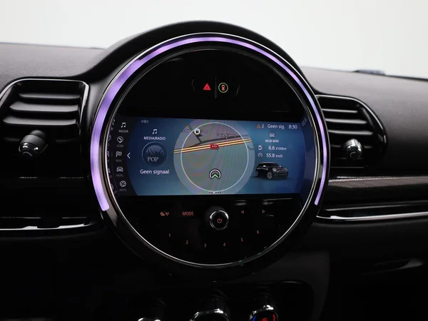 MINI Clubman (2023) — foto 20 van 32