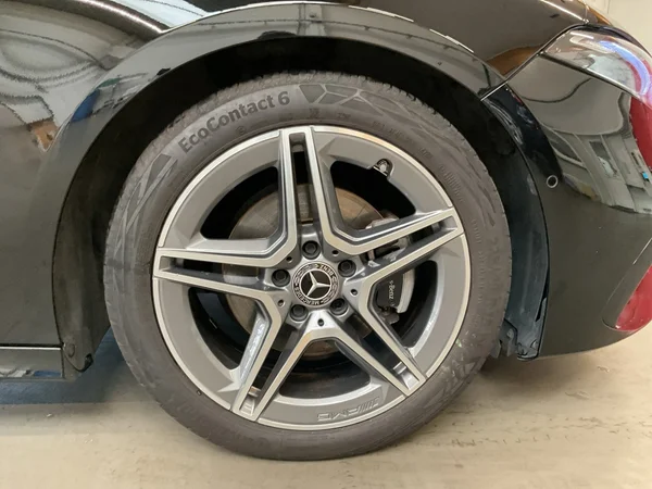 MERCEDES-BENZ A 200 (2024) — foto 5 van 22