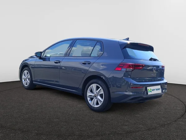 VOLKSWAGEN Golf VIII (2024) — foto 18 van 24