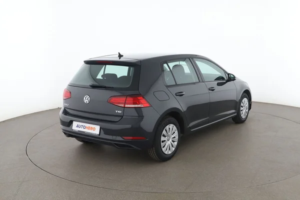 Volkswagen Golf Vii (2018) — foto 12 van 16
